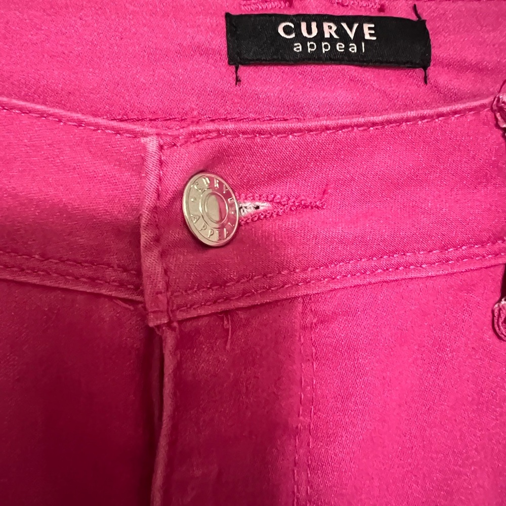 Curve Appeal Pink Capri Jeans Women’s Size 14